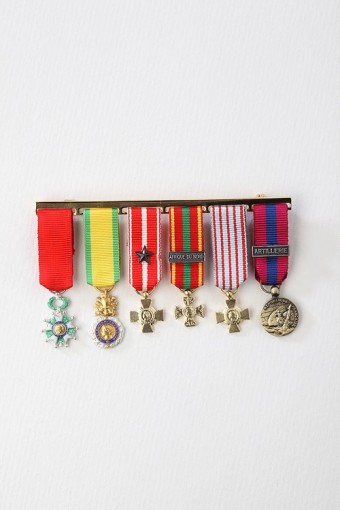 Barrette Porte Médailles Réductions (miniatures)