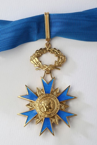 Commandeur de l'Ordre National du Mérite (ONM)