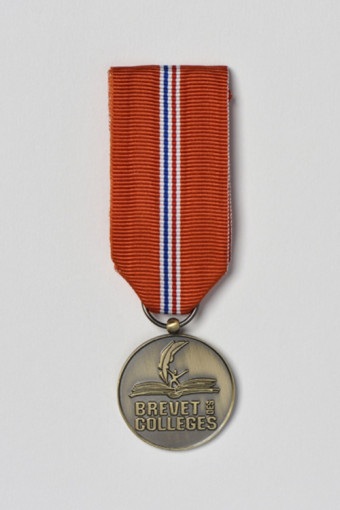 Médaille du Brevet des Collèges (Diplôme National du Brevet)