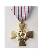 Médailles Décorations Militaires, Croix de Guerre, médailles pendantes 